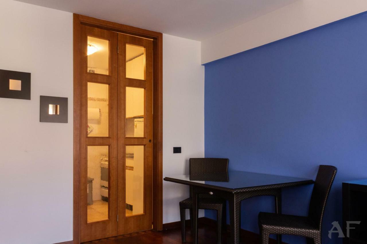 Corso San Gottardo - Darsena Flat Apartment Mailand